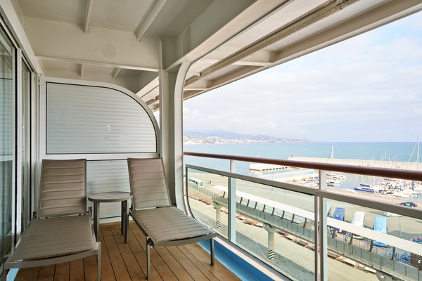 Marella Cruises Marella Discovery 2 Grand Suite ©Marella Cruises 4.jpg